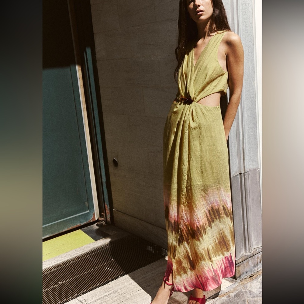 Zara Bloggers Favorite Tie Dye Cut-Out Dress